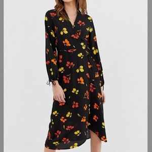 Floral wrap midi dress